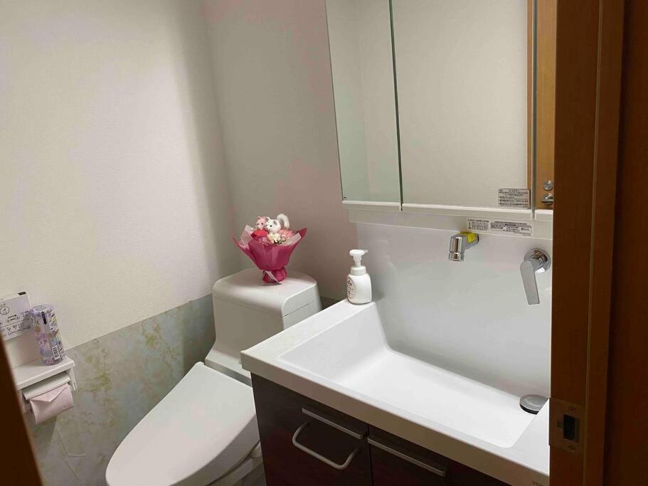 5Ldk3Toilets: 最近の駅6分・スカイツリー電車1分・浅草電車4分・Nrt電車60分 Lägenhet Tokyo prefektur Exteriör bild